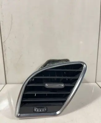 Audi A5 8T 8F Dashboard side air vent grill/cover trim 8T2820901B