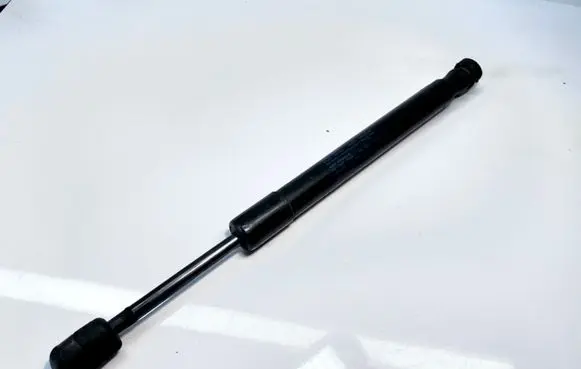 Audi A6 S6 C6 4F Tailgate/trunk strut/damper 4F5827552 4F5827552 03S
