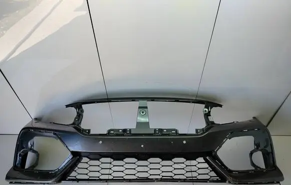 Honda Civic X Front bumper 71101-TGG-ZZ00