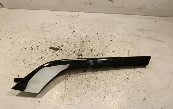 Audi Q7 4M Front door trim bar 4M0867410L