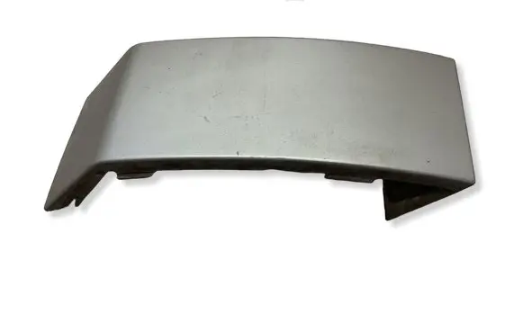 Volvo XC90 Rear/tail light trim molding 8620819 1125