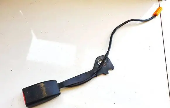 Mazda 2 Front seatbelt buckle baa140087