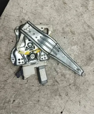 Toyota Corolla E120 E130 Rear door window regulator with motor 992046100