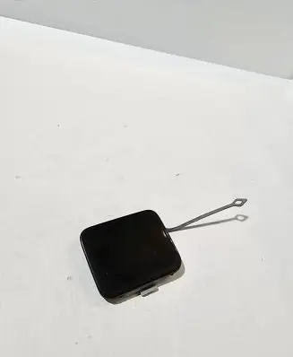 Rear bumper row hook cap/cover