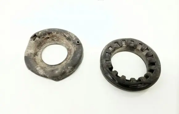 Mazda 5 Rear coil spring rubber mount 3N615599A 4M515599AA