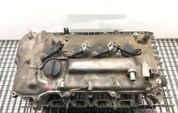 Toyota Auris 150 Engine head 1ZR-FE