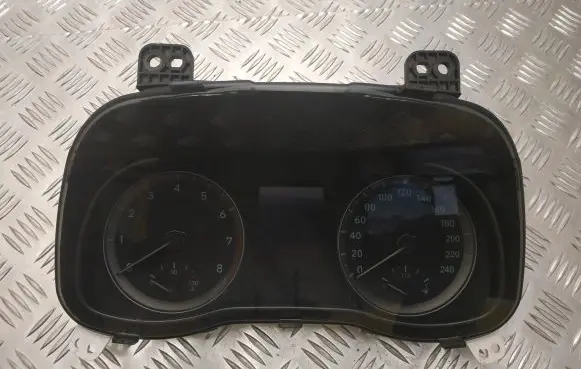 Hyundai Kona I Speedometer (instrument cluster) 94013J9290
