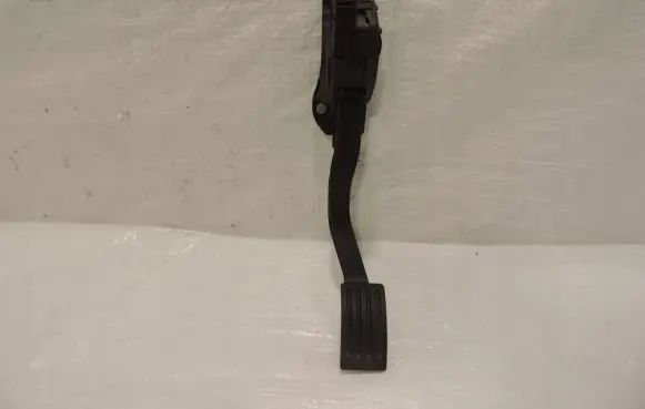 Ford Kuga II Accelerator throttle pedal CV61-9F836-HB