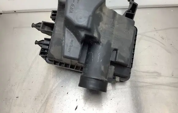 Nissan Qashqai Air filter box 4EA0A