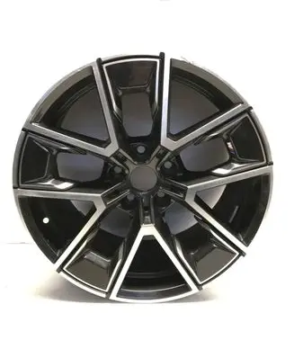 BMW i4 R18 alloy rim 8747286