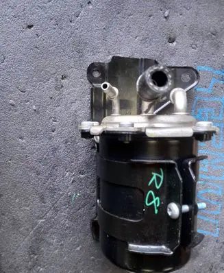 Audi Q7 4M Fuel filter housing 4M0127401C 1125050S01