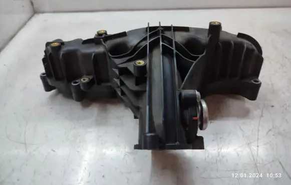 Volkswagen Tiguan Intake manifold 03L129711AN