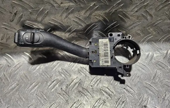 Audi A6 S6 C5 4B Indicator stalk 8L0953513J 202654