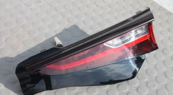 Mazda CX-30 Tailgate rear/tail lights LAMPAPTDFR5513F0 DFR5513F0