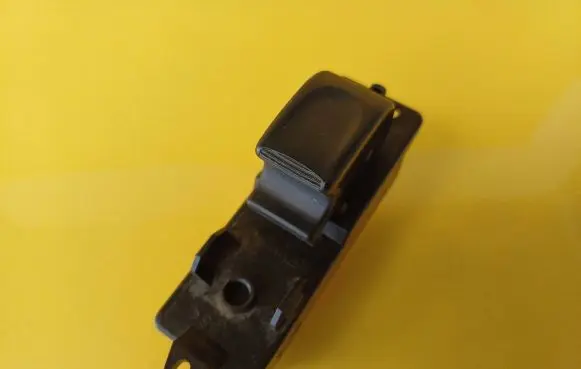 Electric window control switch
