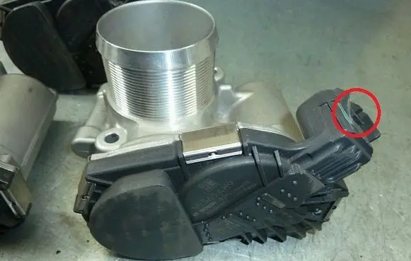 Opel Astra J Throttle body valve 0280750498