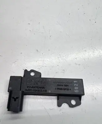 Ford Focus Aerial antenna amplifier 3M5T15K603KB