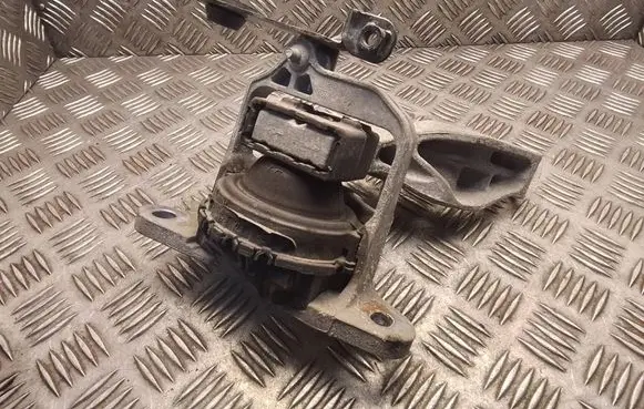 Opel Vivaro Engine mount bracket 112101360R 12841371R 165385971R