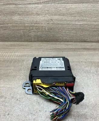 Mercedes-Benz A W176 Airbag control unit/module A1179005800 0285011863