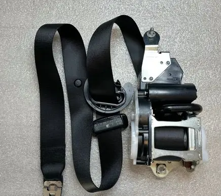 Mercedes-Benz GLS X167 Front seatbelt A1678603703