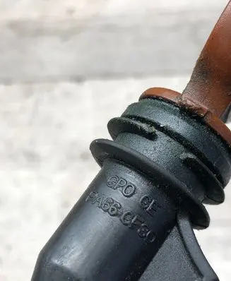Volkswagen PASSAT B6 Oil level dip stick PA66GF30