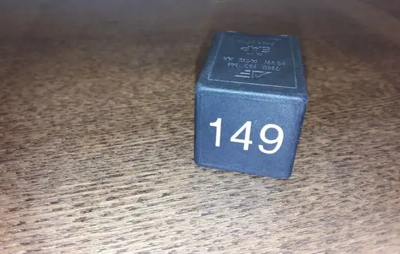 Ford Galaxy Other relay 7M0963141 95VW14512AA