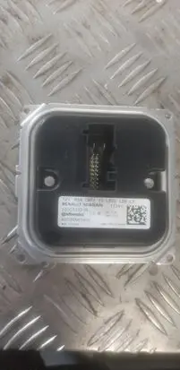 Renault Megane IV Xenon control unit/module 260551225R