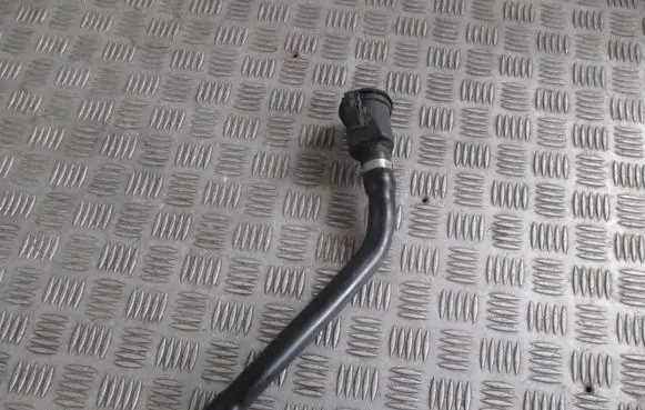 Peugeot 407 Oil fill pipe 9684359980