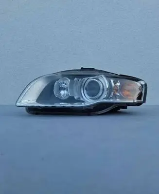 Audi A4 S4 B7 8E 8H Headlight/headlamp 8E0941003AM 0301219271