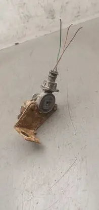 Headlight/headlamp level sensor