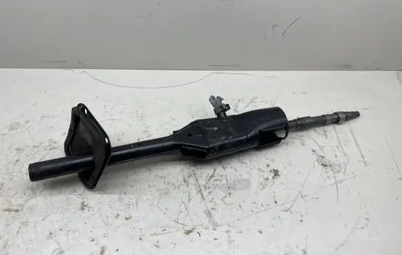 Steering wheel axle set
