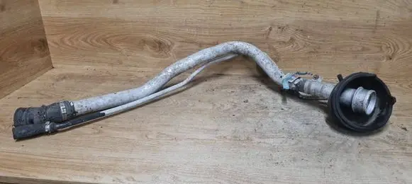 Volvo S80 Fuel tank filler neck pipe 08624746 T2039580