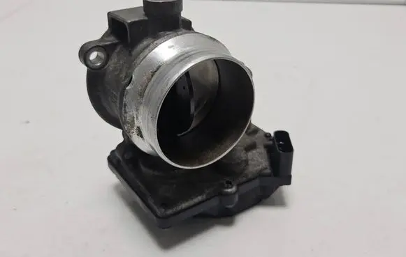 BMW 5 F10 F11 Throttle valve 7806231 A2C53279057 06021101805