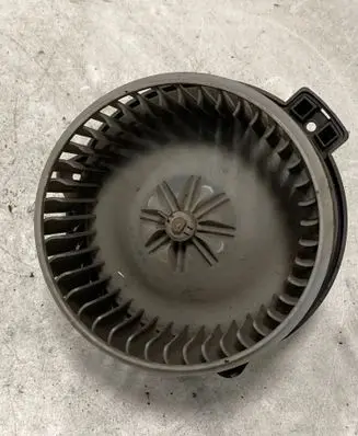 SsangYong Rexton Heater fan/blower 03361 033611422B