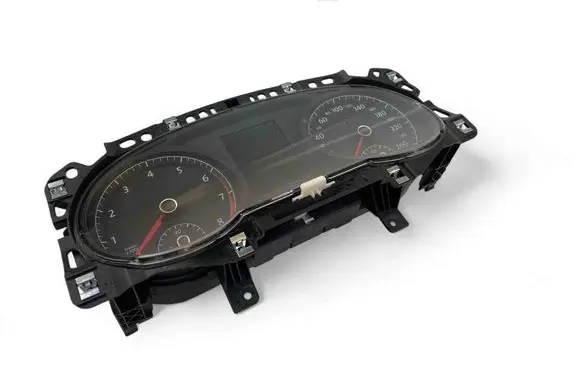 Volkswagen Golf VII Speedometer (instrument cluster) 5G1920740A