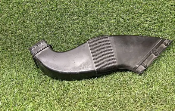Bentley Flying Spur Air intake duct part 3W0129617F