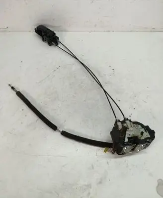 Nissan Tiida C11 Front door lock