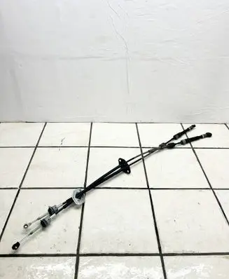 KIA Sportage Gear shift cable linkage F10007H18