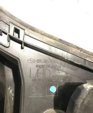 Subaru Forester SK Wiper trim 91411SJ010 91419SJ032