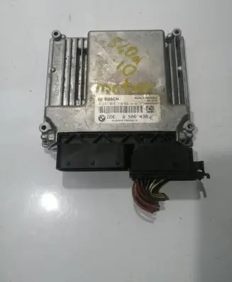BMW 5 E60 E61 Engine control unit/module 8506438 030478563 0281016110