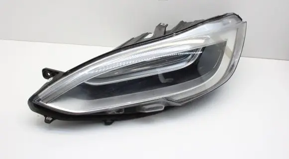 Tesla Model S Headlight/headlamp 105817300B