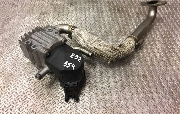 BMW 3 E92 E93 EGR valve 7548415