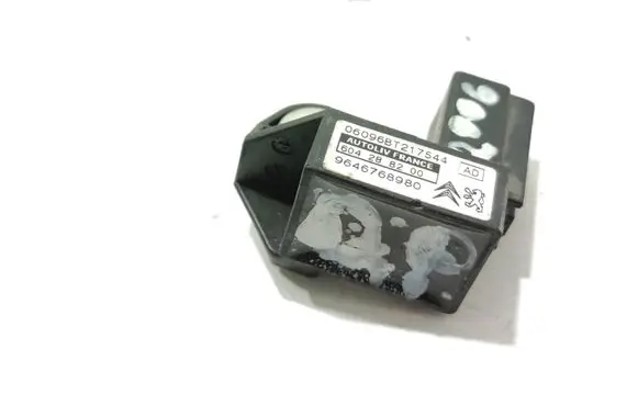 Citroen C4 I Airbag deployment crash/impact sensor 9646768980 06096BT217544 604288200
