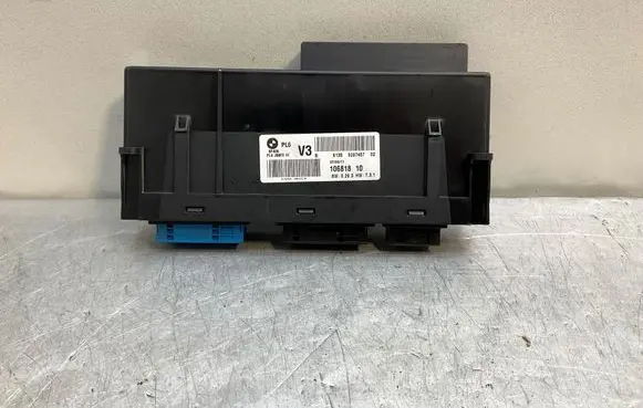 BMW 5 F10 F11 Comfort/convenience module 9267457 10681810