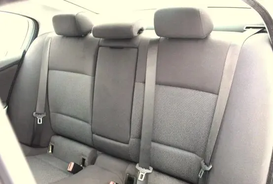 Lexus IS 220D-250-350 Second row seats 