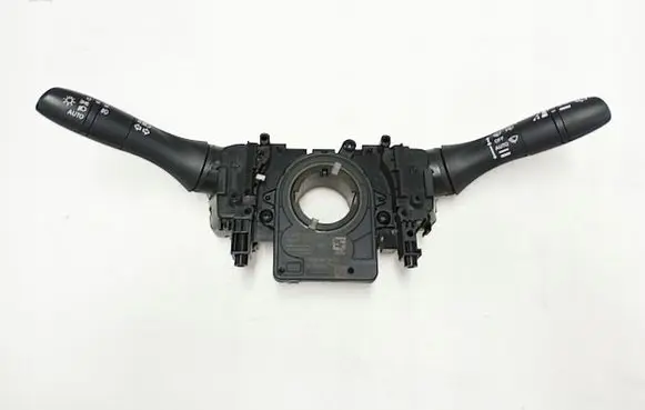 Nissan Qashqai Tailgate/trunk/boot open switch 14401SN1