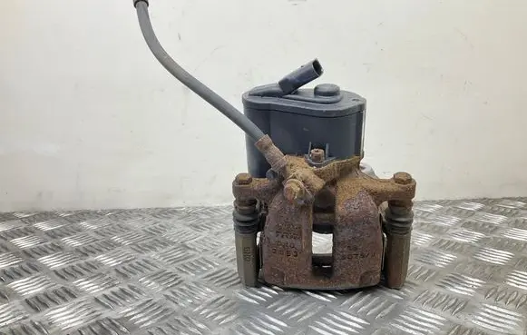 Audi Q3 8U Rear brake caliper 5079 32332267K 2853