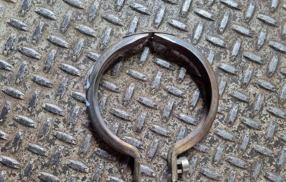 Volkswagen Arteon Muffler pipe connector clamp 5Q0253725G