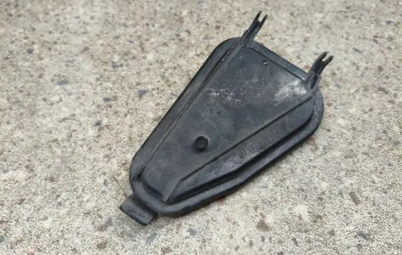 Porsche Panamera (970) Headlight/headlamp dust cover 97063110300