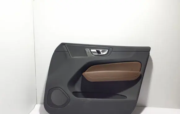 Volvo XC60 Front door card panel trim 30747825